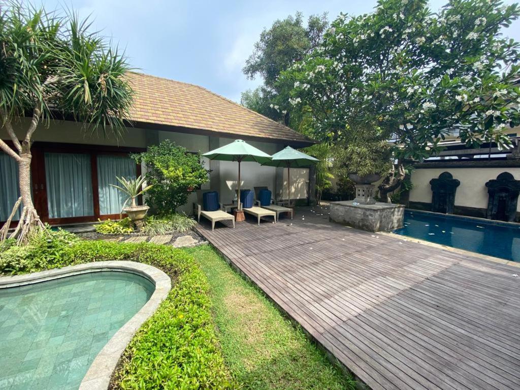 Bintang Bali Villa Kuta Lombok Esterno foto